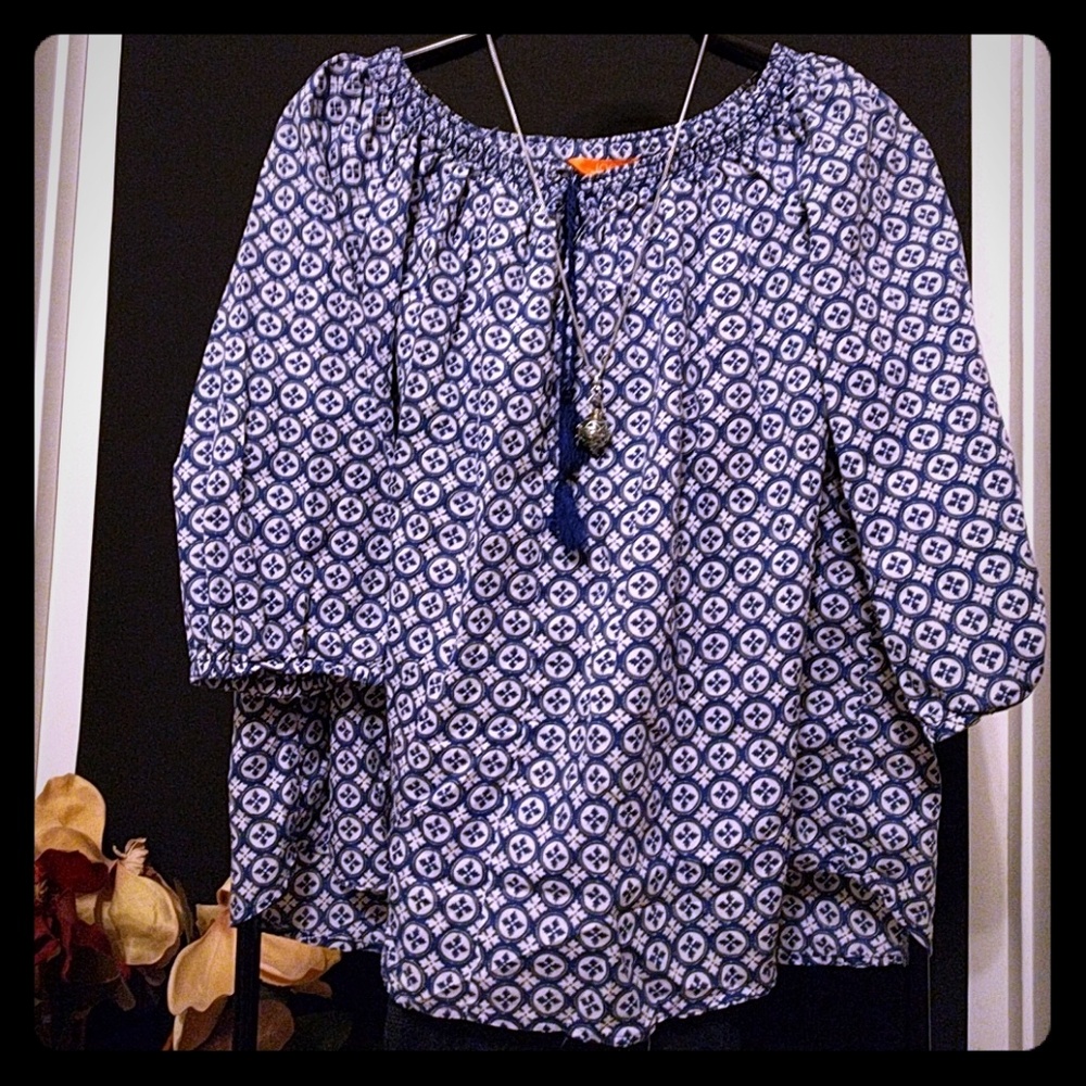 🌟Women's  Joe Fresh blouse